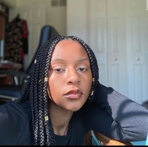 Meet your Posher, Indira